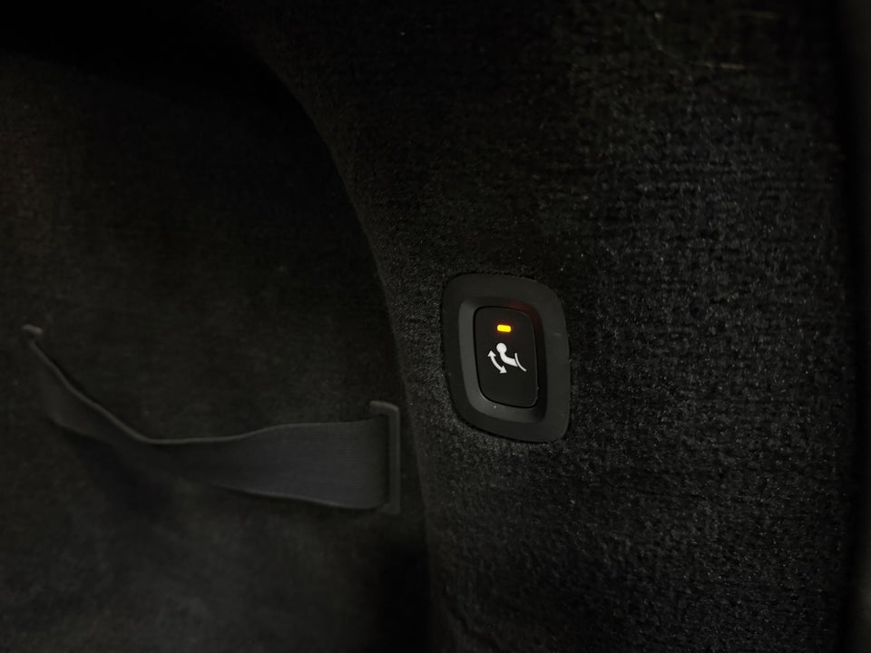 Volvo V90 2,0 D4 190 Momentum aut. 5d