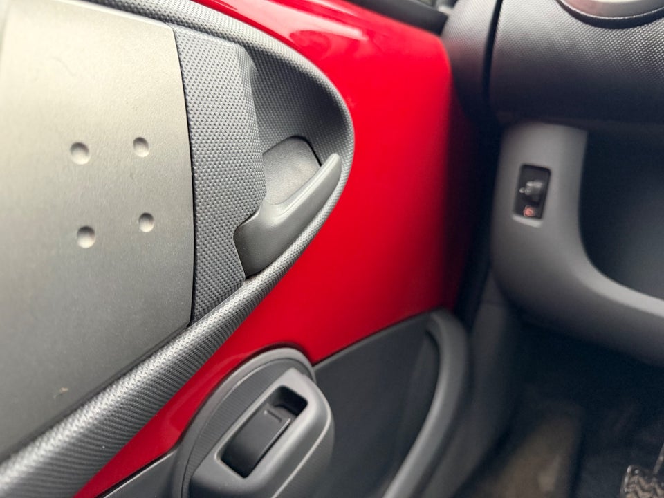 Peugeot 107 1,0 Comfort 5d