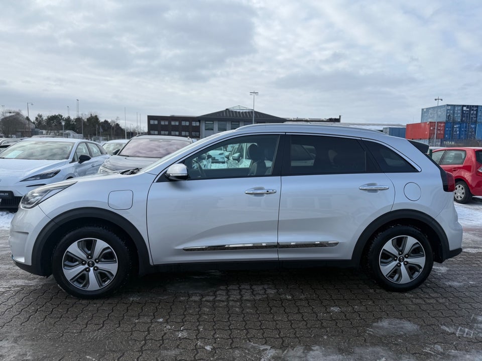 Kia Niro 1,6 PHEV Advance DCT 5d