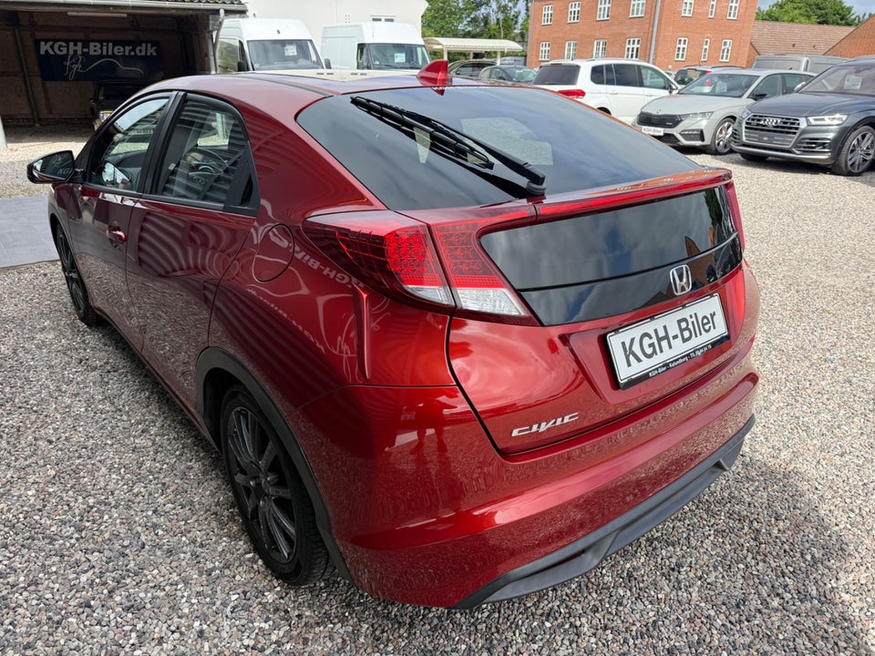 Honda Civic 1,6 i-DTEC Sport 5d