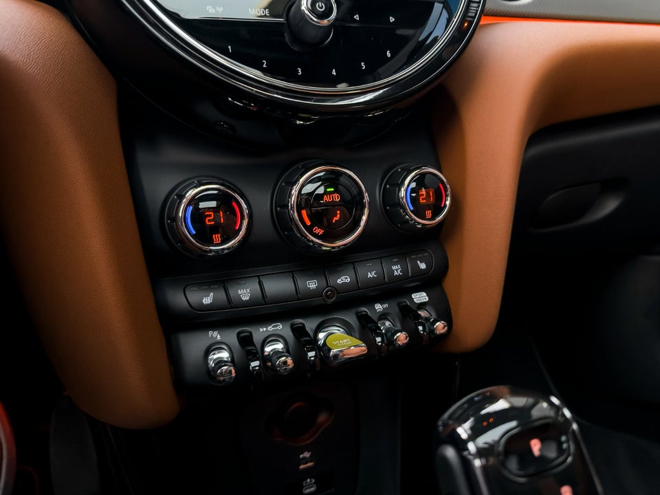 MINI Cooper SE Younique Trim 3d