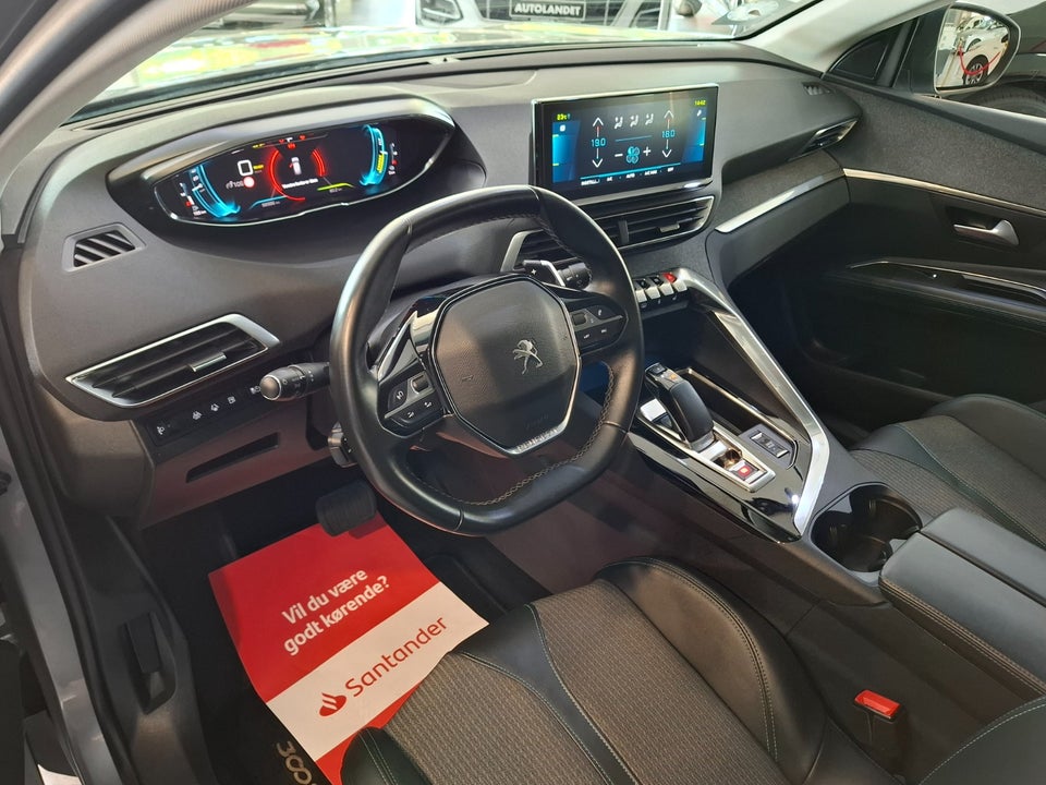 Peugeot 3008 1,6 Hybrid First Selection EAT8 5d