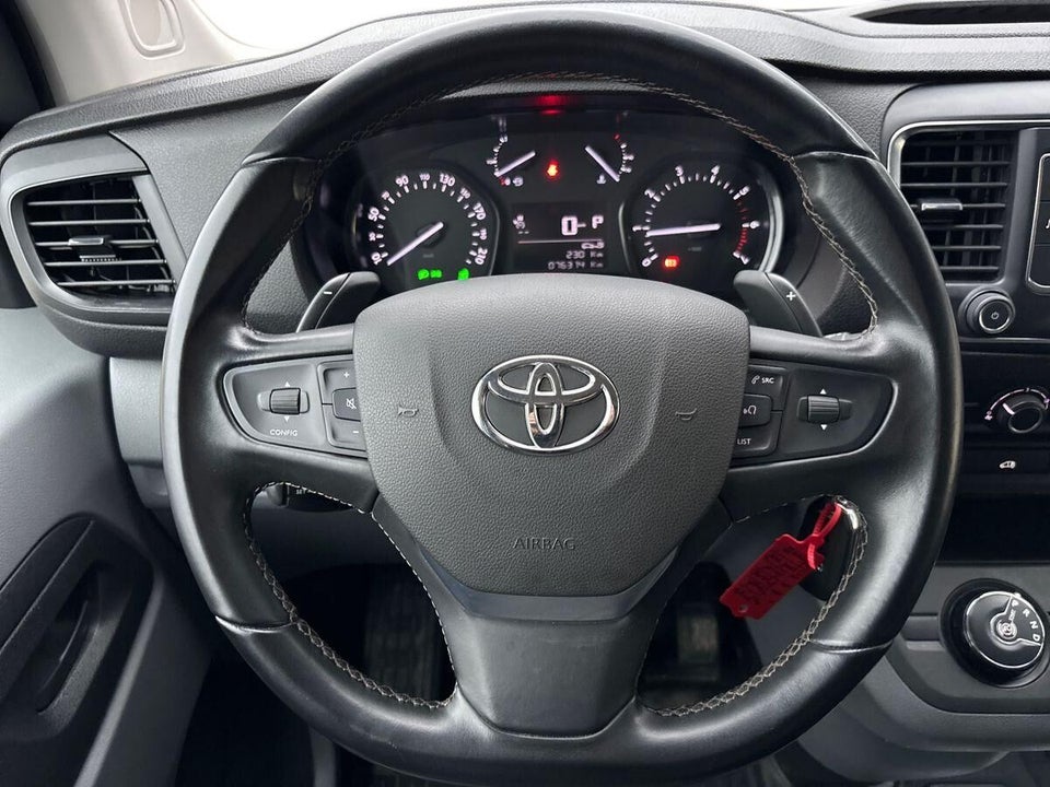 Toyota ProAce 2,0 D 144 Long Comfort Master 5d
