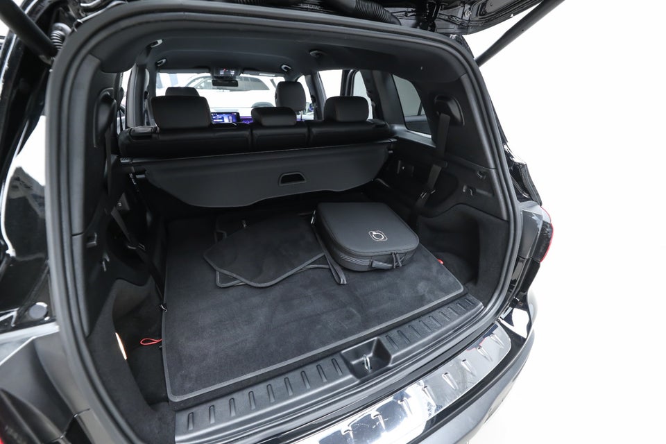 Mercedes EQB250+ AMG Premium 7prs 5d