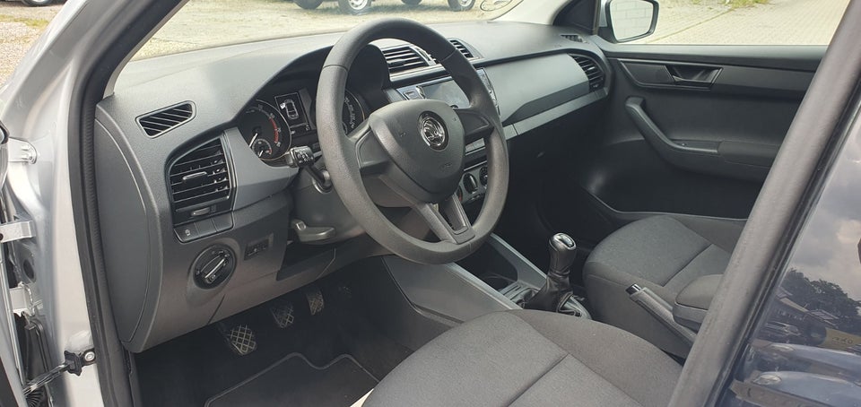 Skoda Fabia 1,0 MPi 75 Active 5d