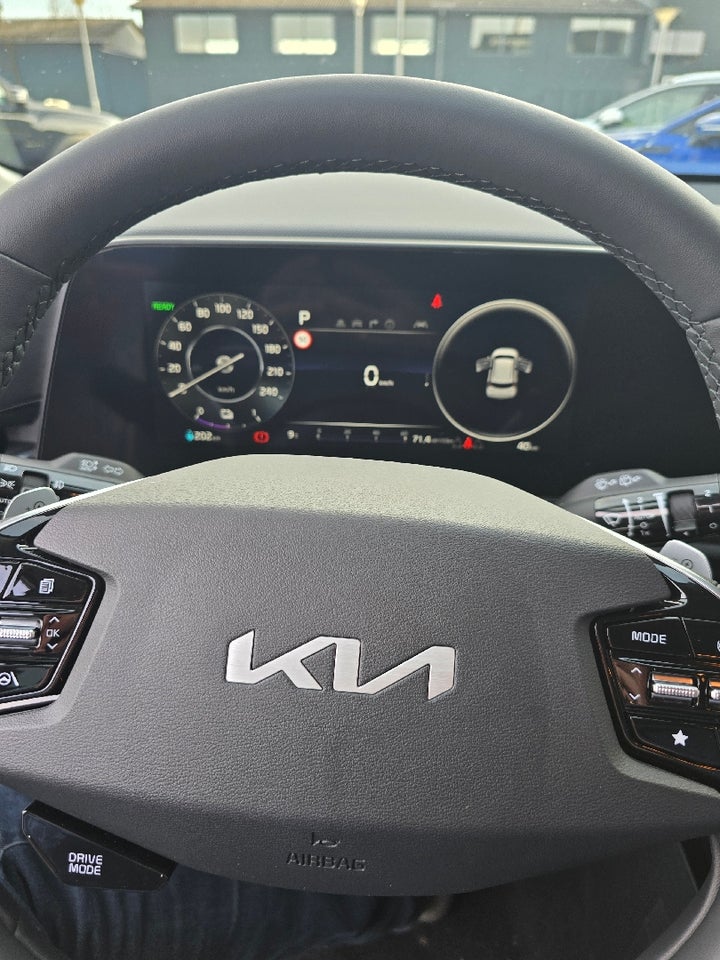 Kia Niro 64 EV Prestige 5d
