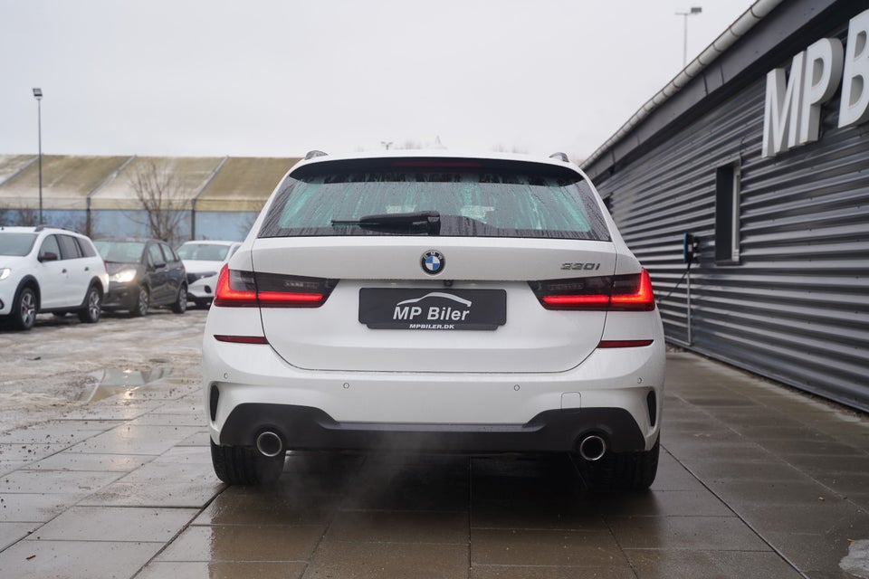 BMW 330i 2,0 Touring M-Sport aut. 5d