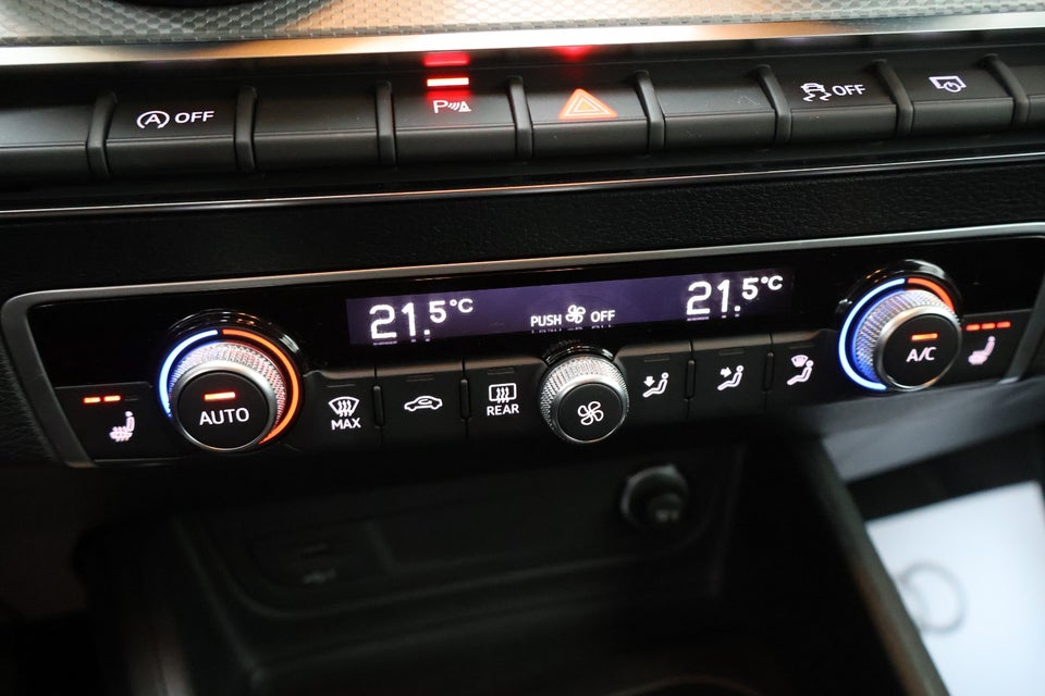 Audi Q2 30 TDi Prestige S-tr. 5d
