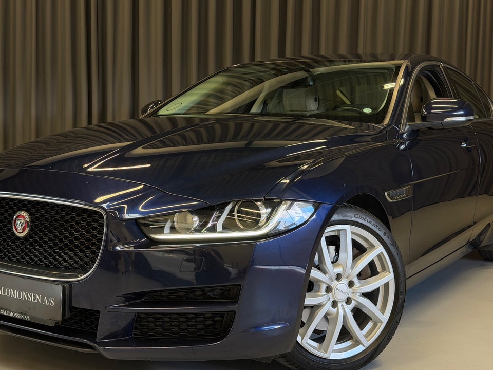 Jaguar XE 2,0 P200 Prestige aut. 4d