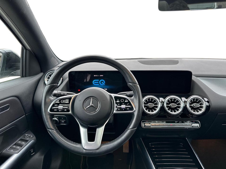 Mercedes EQA250+ Progressive 5d