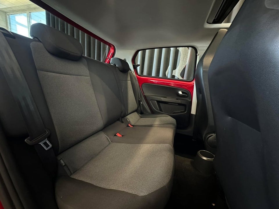 VW Up! 1,0 60 Fresh Up! BMT 5d