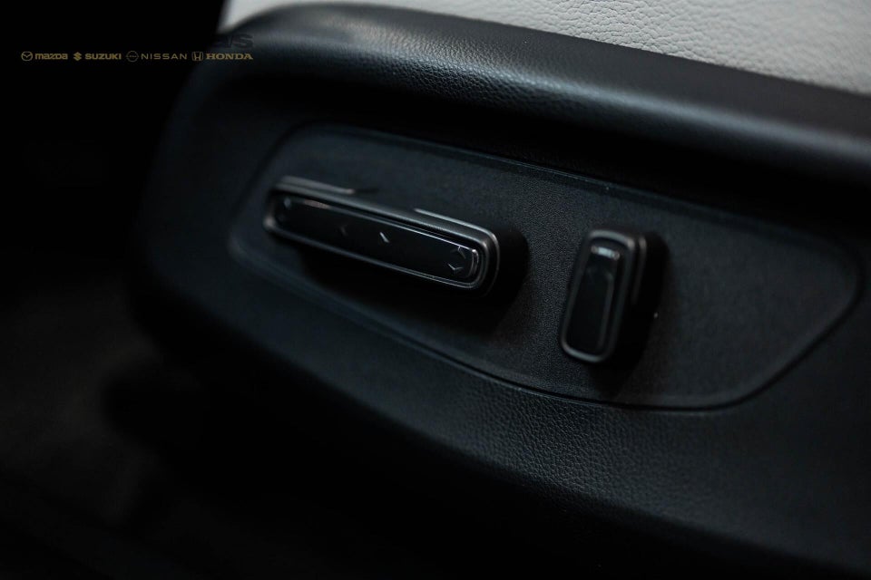 Honda e:Ny1 Advance 5d