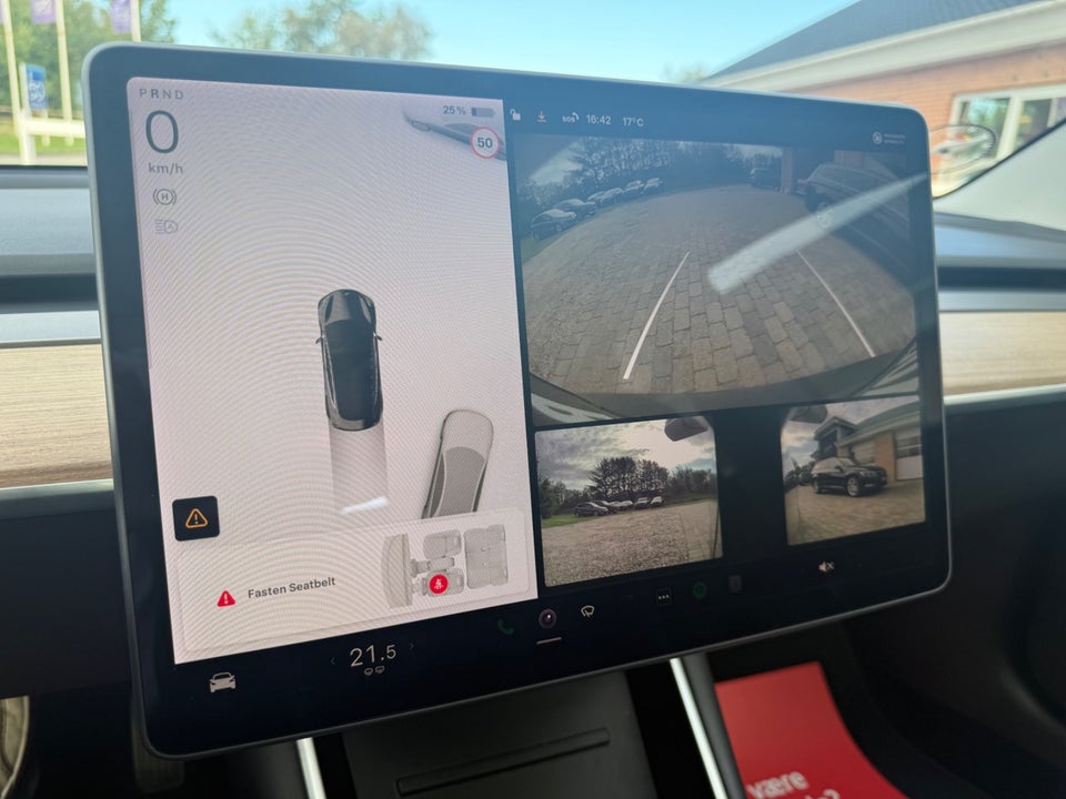 Tesla Model 3 Long Range AWD 4d