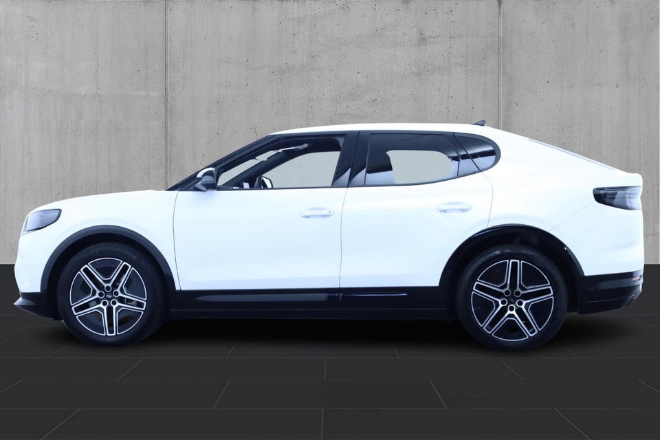 Ford Capri 79 Premium Extended Range AWD 5d