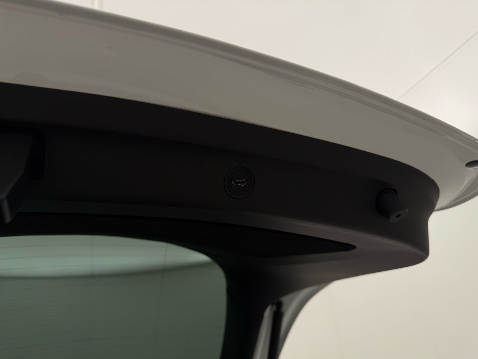 Tesla Model Y Performance AWD 5d