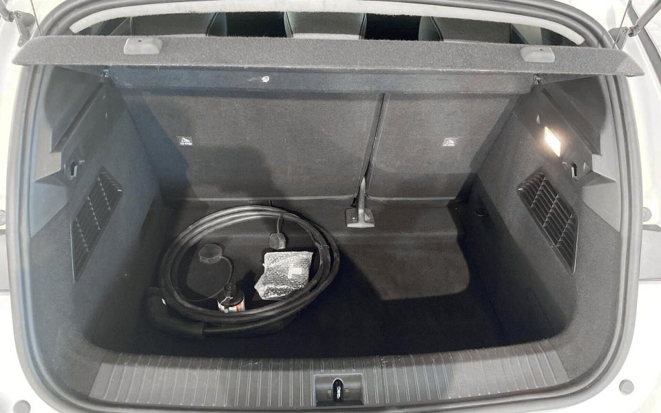 Renault Megane E-Tech 60 Equilibre 5d