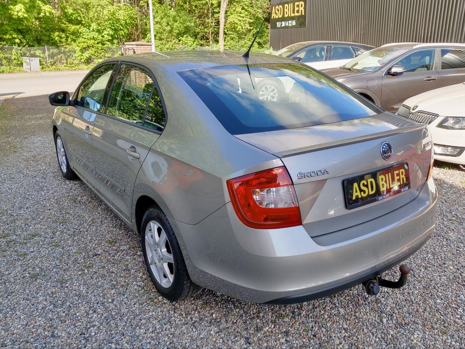 Skoda Rapid 1,4 TSi 122 Ambition DSG 5d