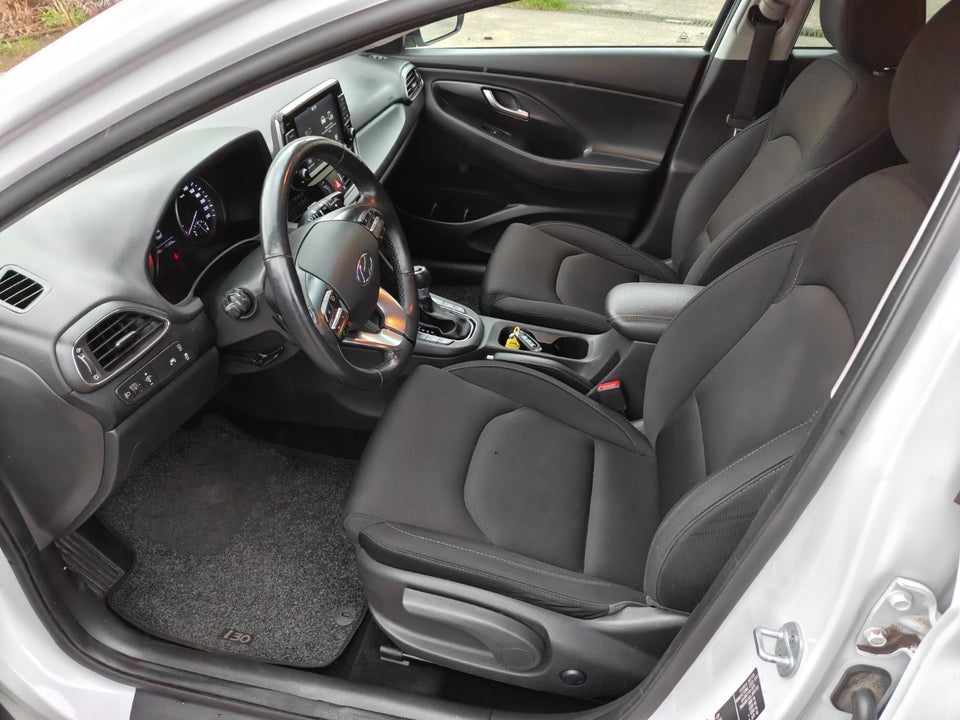 Hyundai i30 1,4 T-GDi Life Komfort stc. DCT 5d