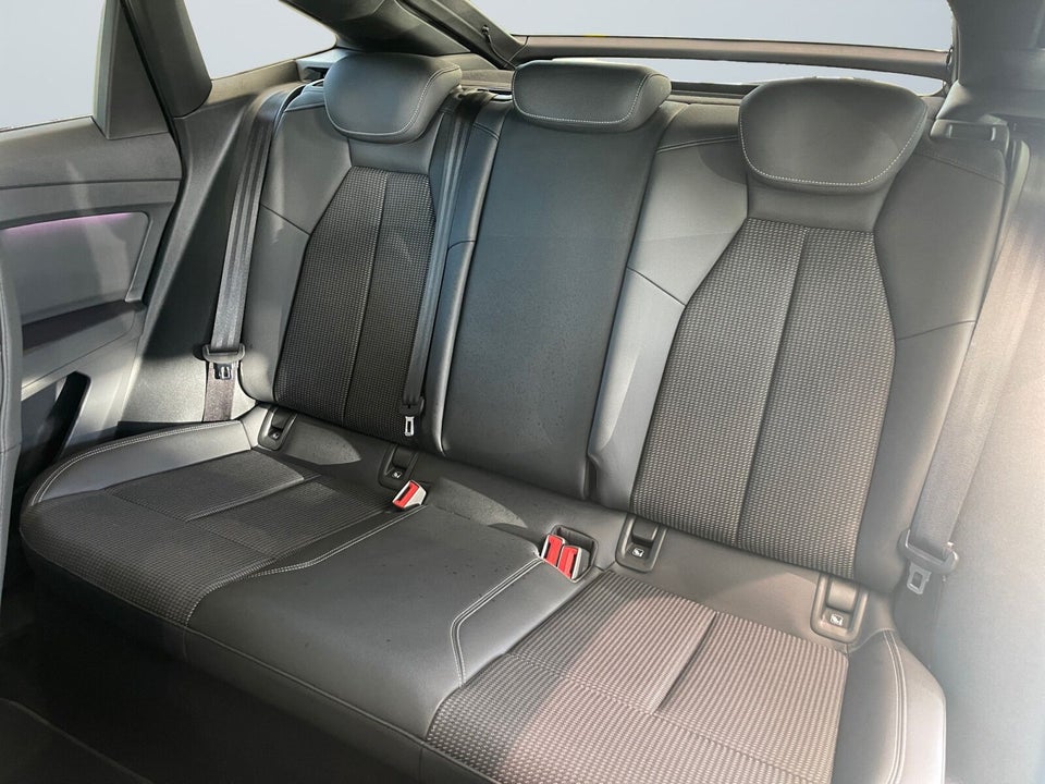 Audi Q4 e-tron 40 S-line Sportback 5d