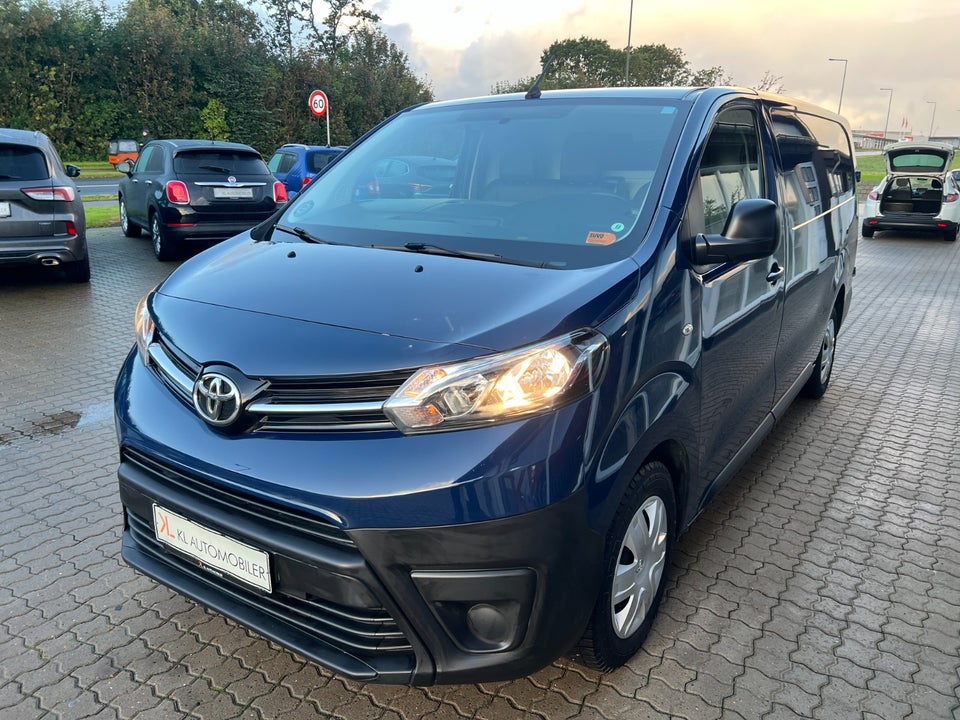 Toyota ProAce 2,0 D 120 Compact Base+ 5d