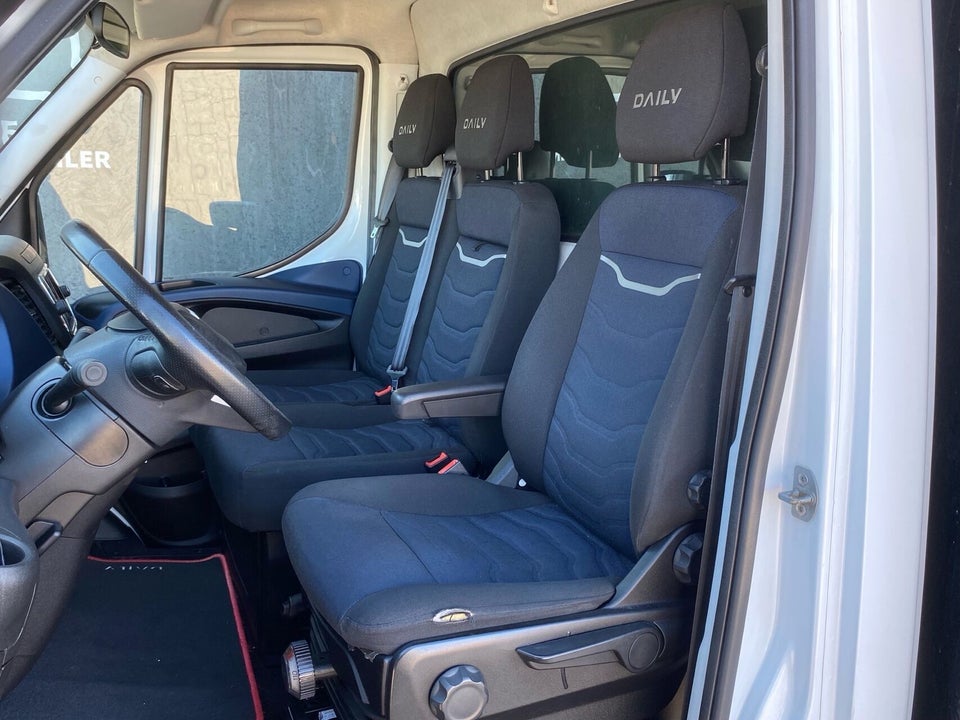 Iveco Daily 3,0 35S21 4100mm Lad AG8 2d