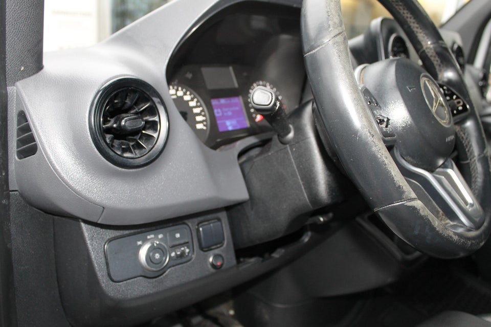 Mercedes Sprinter 316 2,2 CDi A3 Db.Kab aut. RWD 4d