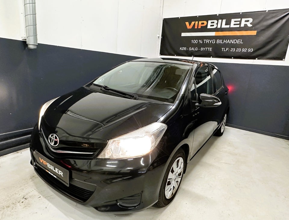 Toyota Yaris 1,0 VVT-i T2 Touch 5d