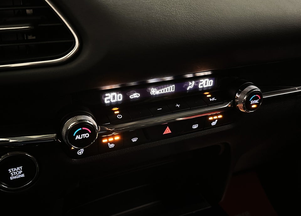 Mazda CX-30 2,0 e-SkyActiv-G 150 Cosmo Tech 5d