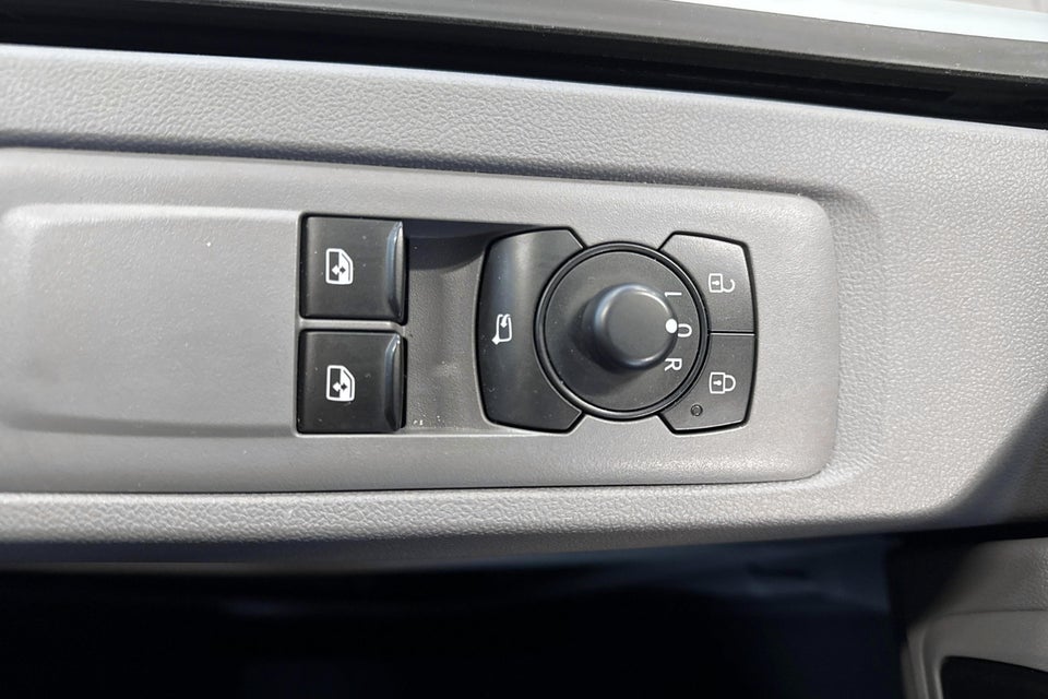 VW Transporter 2,0 TDi 150 Comfort Kassevogn aut. LWB