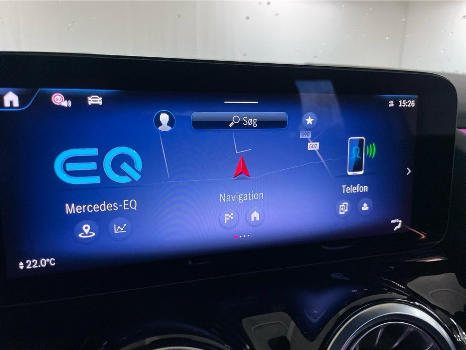 Mercedes EQA300 Progressive 4Matic 5d