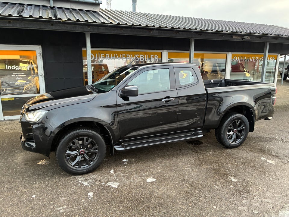 Isuzu D-Max 1,9 TD 163 Ext. Cab Exclusive aut. 4d