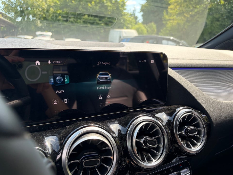 Mercedes EQA350 AMG Line 4Matic 5d