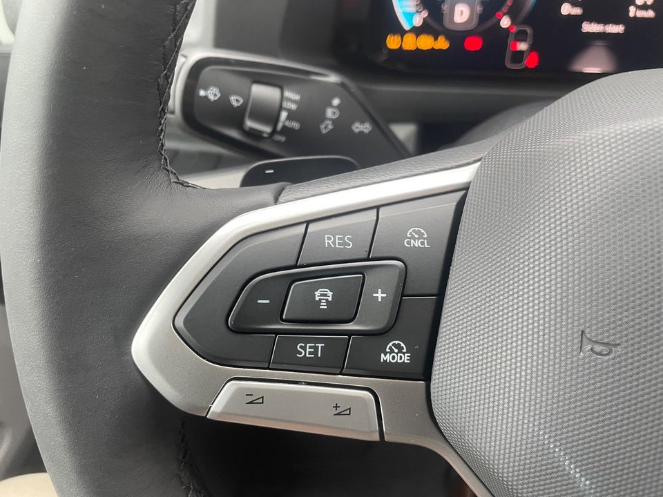 VW Crafter 35 2,0 TDi 177 Comfort Kassevogn L3H2 aut.