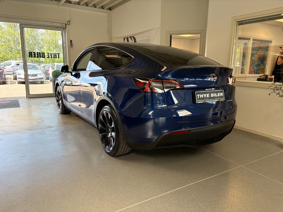 Tesla Model Y Long Range AWD 5d