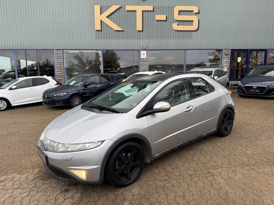 Honda Civic 1,8 Sport 5d