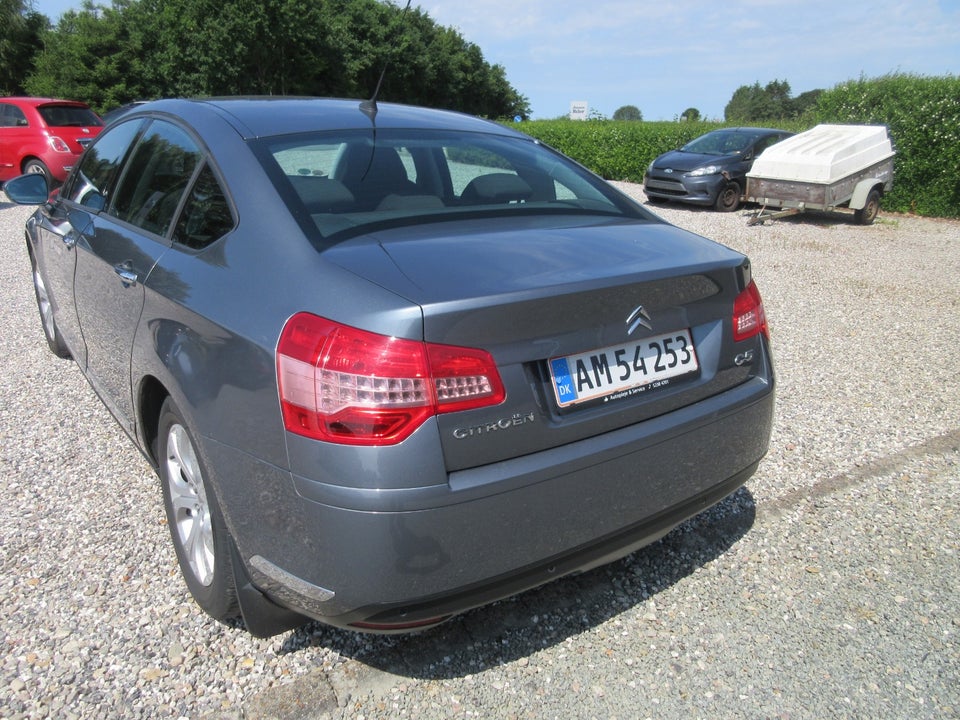 Citroën C5 2,0 HDi 138 Dynamique 4d