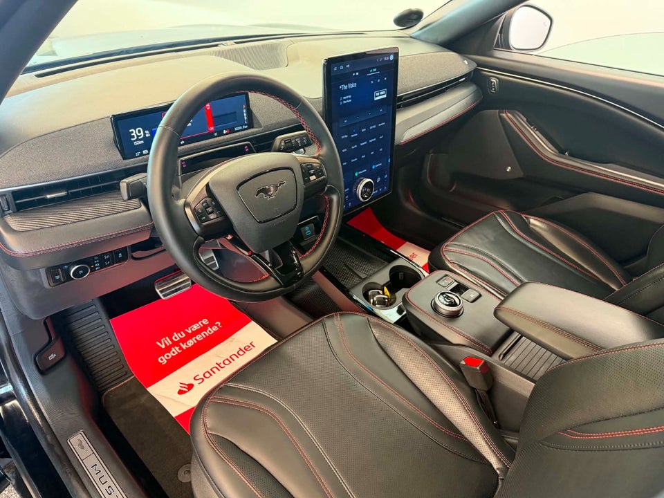 Ford Mustang Mach-E 91 Premium Extended Range AWD 5d