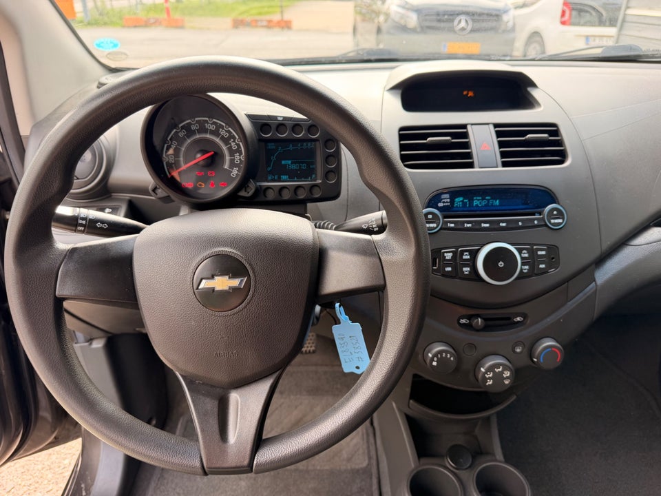 Chevrolet Spark 1,0 LS 5d