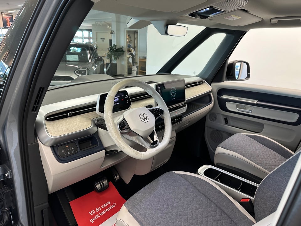 VW ID.Buzz 77 Pro SWB 5d