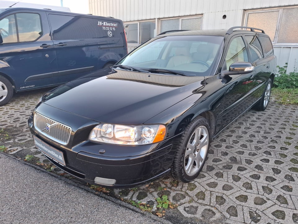 Volvo V70 2,4 170 Kinetic aut. 5d