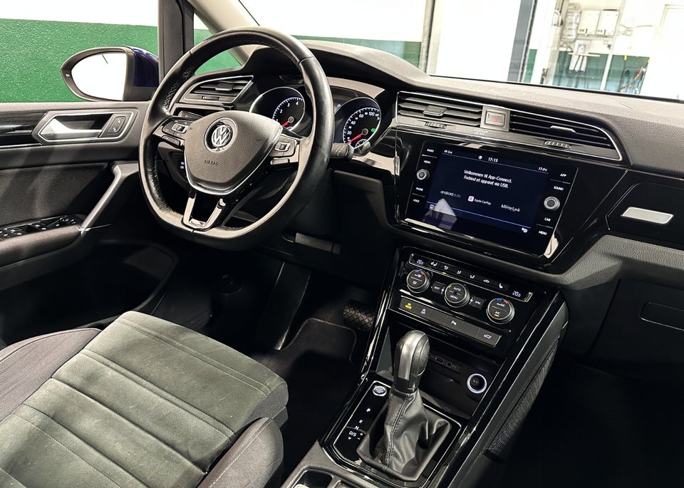 VW Touran 1,5 TSi 150 Highline Family DSG 7prs 5d