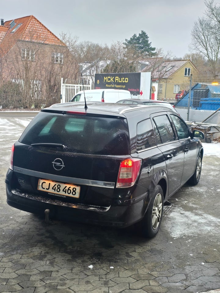 Opel Astra 1,6 16V 115 Classic Wagon 5d