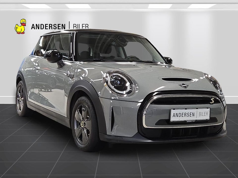 MINI Cooper SE Essential 3d