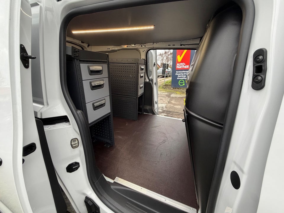 Toyota ProAce City 1,5 D 130 Long Comfort aut. 5d