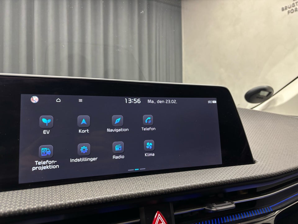 Kia EV6 77 Long Range Upgrade 5d