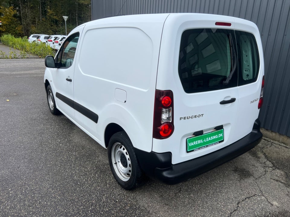 Peugeot Partner 1,6 BlueHDi 100 L1 Flex Van 5d