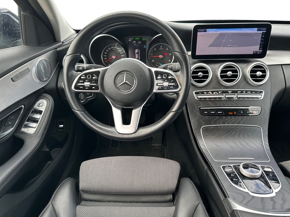 Mercedes C300 de 2,0 Avantgarde aut. 4d