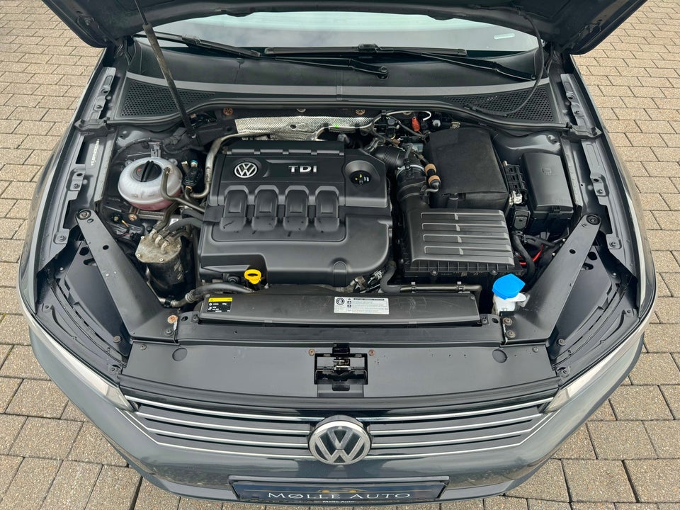 VW Passat 2,0 TDi 150 Trendline Variant DSG 5d