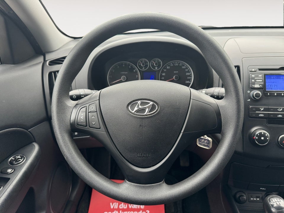 Hyundai i30 1,6 CVVT Comfort CW 5d