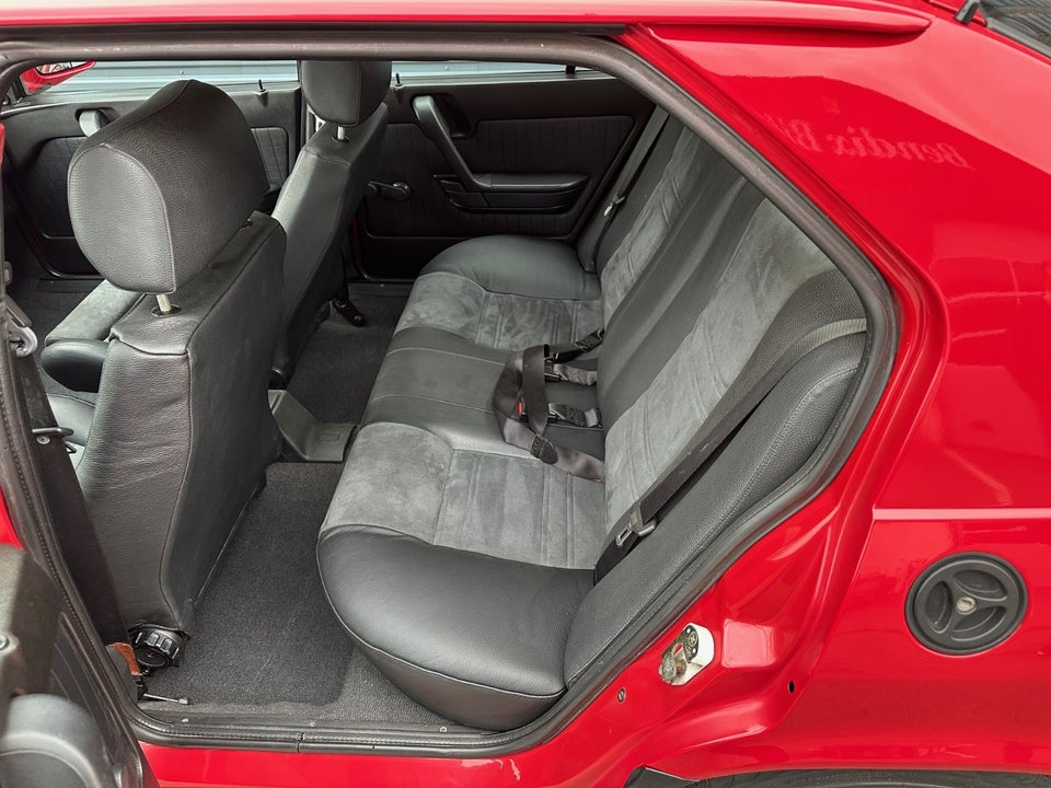 Alfa Romeo 33 1,7 16V S 5d